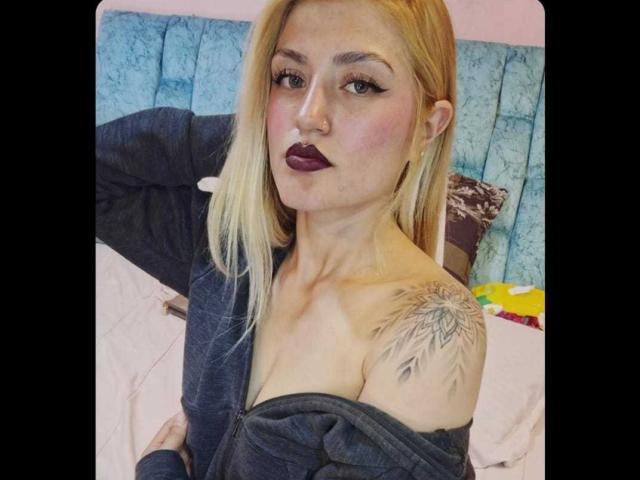 CamilaRossa - Live sex cam - 28195067