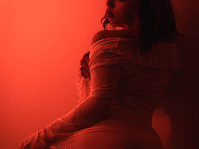 GigiVolkova - Live porn &amp; sex cam - 28200221