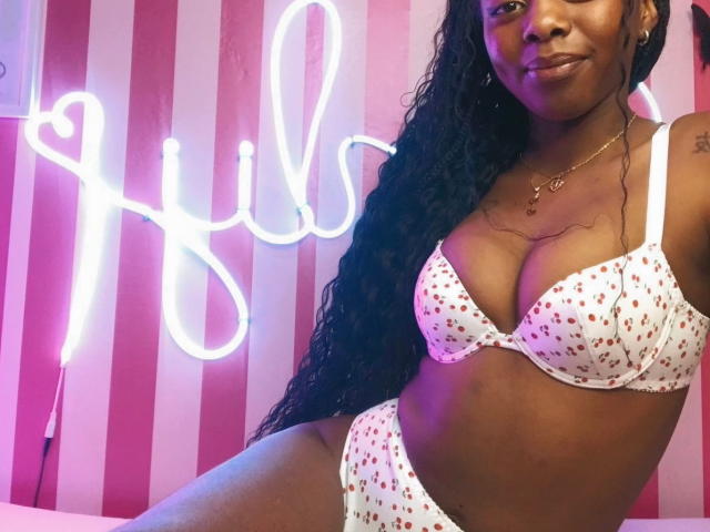 PapillonNoire - Live porn &amp; sex cam - 28200434