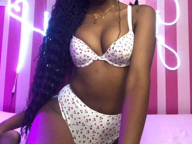 PapillonNoire - Live porn &amp; sex cam - 28200443