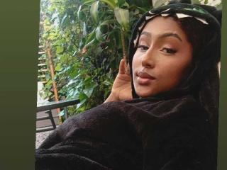 AmberQueeny - Live sex cam - 28200731