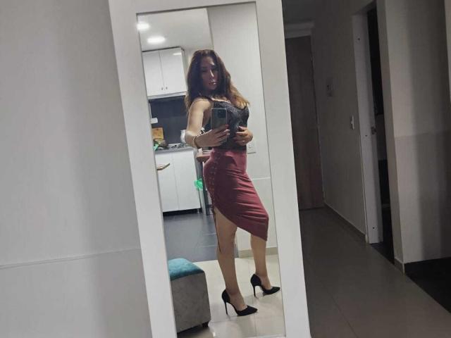 IssaMilfX - Live porn &amp; sex cam - 28201781