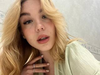 WildMaksi - Live porn &amp; sex cam - 28203245