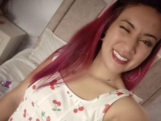 LarissaMiller - Live porn &amp; sex cam - 28204223