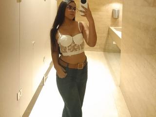 MarilynHills - Live porn &amp; sex cam - 28206593