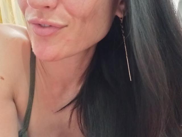 BellaJulls - Live porn &amp; sex cam - 28207658