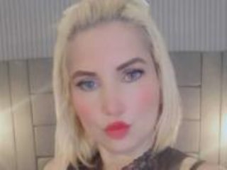 GiuliaAddams - Élő pornó és szexkamera - 28215365