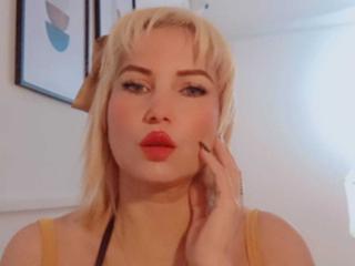 GiuliaAddams - Élő pornó és szexkamera - 28215884