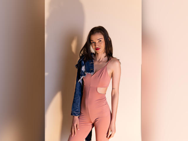 JennaDerose - Élő pornó és szexkamera - 28215938