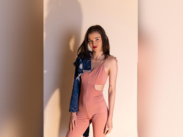 JennaDerose - Live porn &amp; sex cam - 28216514