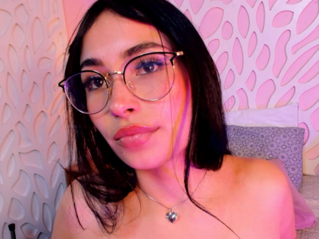 MiaRousel - Live sex cam - 28219100