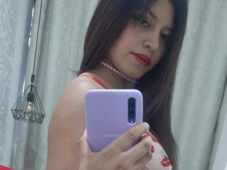 YinelaOslenX - Live sex cam - 28220324