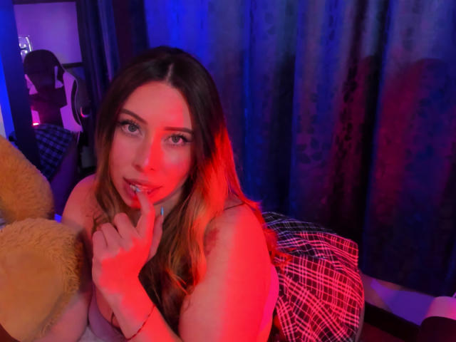 JennyLawry - Live sex cam - 28220816