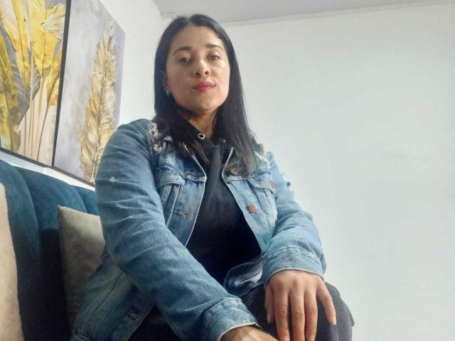 AlanaSteel - Live porn &amp; sex cam - 28223744