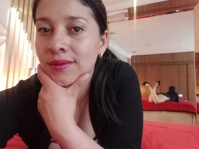 AlanaSteel - Live porn &amp; sex cam - 28224065