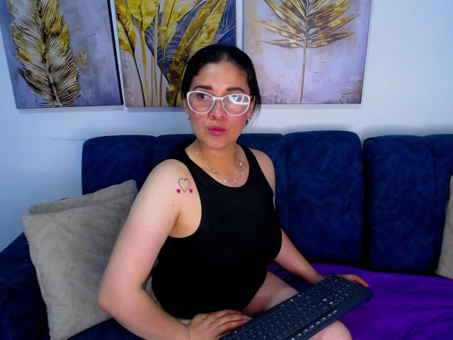 AlanaSteel - Live sex cam - 28224677