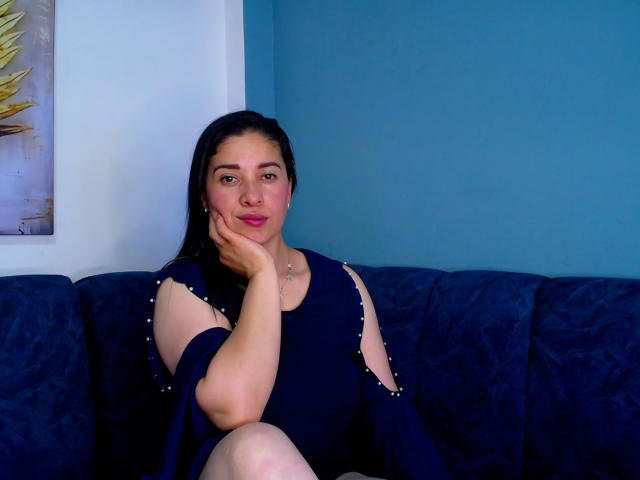 AlanaSteel - Live porno og sexkamera - 28224719