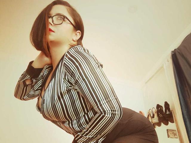 SamanthaVenus - Porno na żywo i seks kamera - 28224947