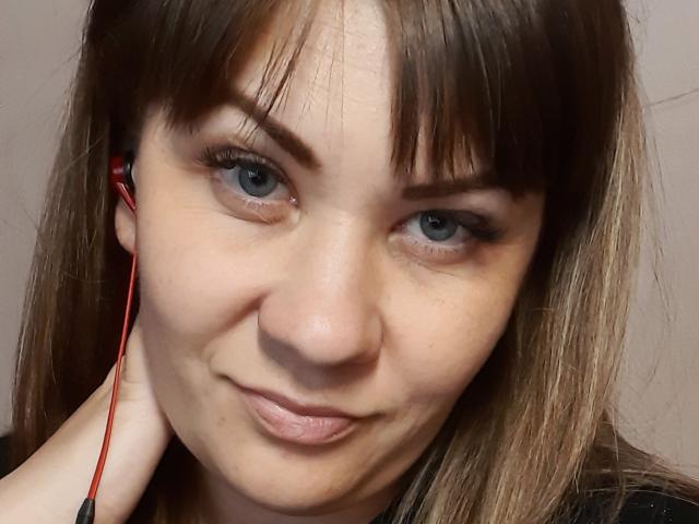 EmilyLunar - Live Sex Cam - 28226561