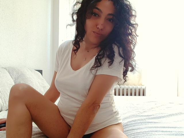 SexyMirra - ライブポルノ&amp;セックスカム - 28228043