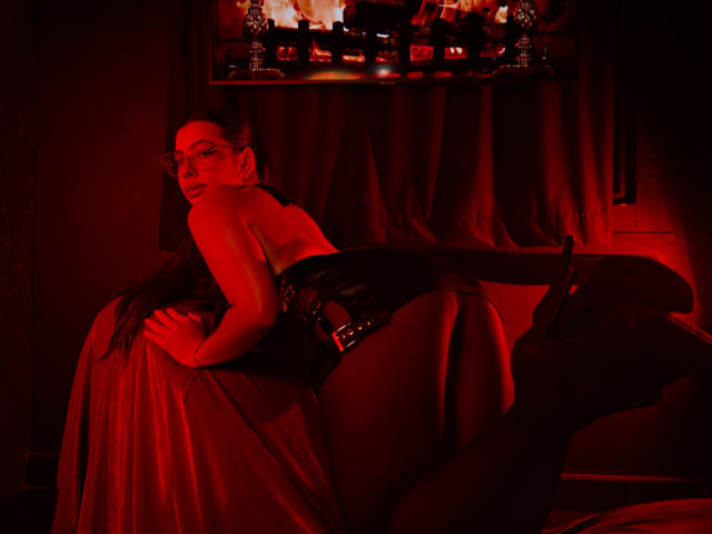 VanessaClose - Live porn &amp; sex cam - 28230434