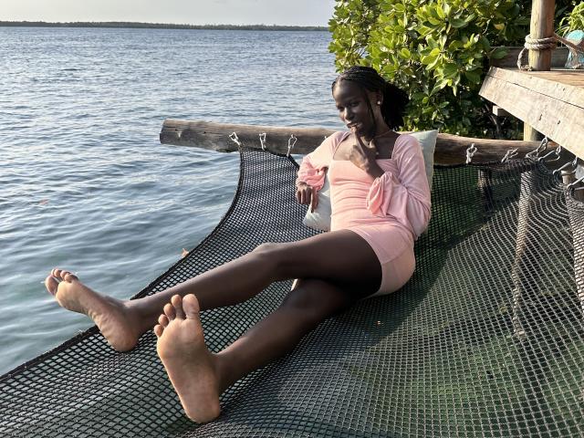 KharlaQueen - Live porn &amp; sex cam - 28232357