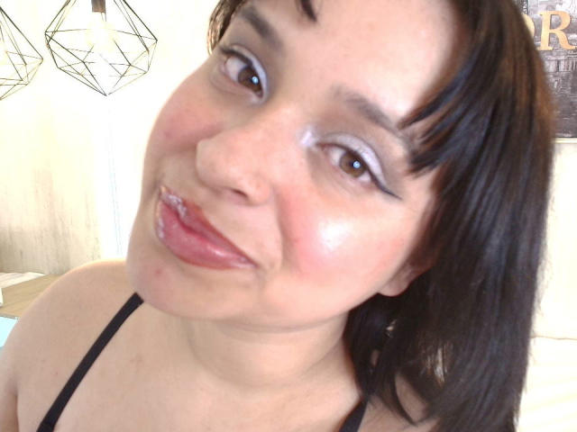 Blueeskyy - Live sex cam - 28232906