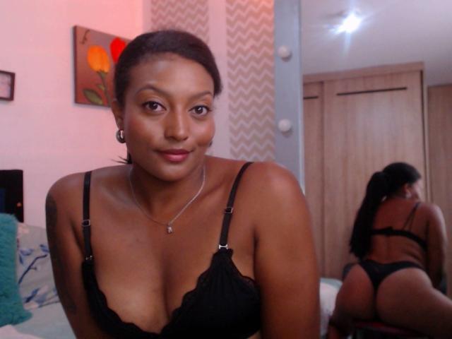 StefyRoldans - Live porn &amp; sex cam - 28233221