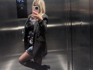 Lellie - Live sex cam - 28233677