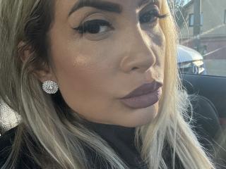 Lellie - Live sex cam - 28233755