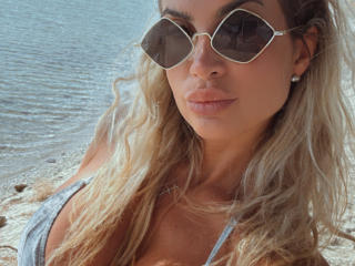 Lellie - Live sex cam - 28233890