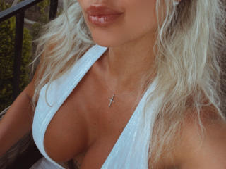 Lellie - Live sex cam - 28233905