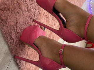 MoniqueBliss - Live porn &amp; sex cam - 28235924