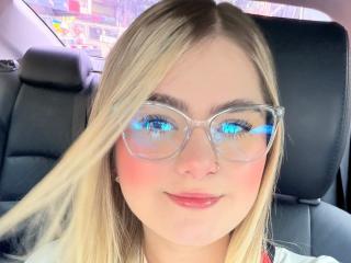 AlannaFoxy - Live sex cam - 28238108