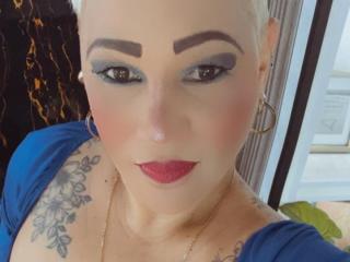 GianellaCox - Live porn &amp; sex cam - 28239569