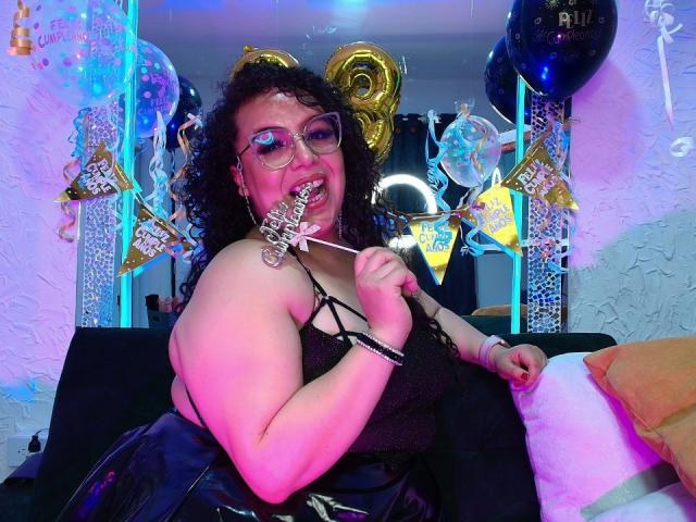 NatashaAmbeer - ライブポルノ&amp;セックスカム - 28240196