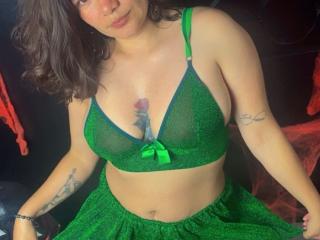 BulmaHot - Live sex cam - 28243796