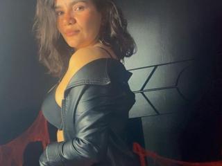 BulmaHot - Live sex cam - 28243808