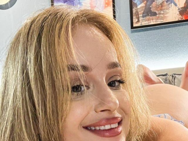 ChloeeBe - Live porn &amp; sex cam - 28248740