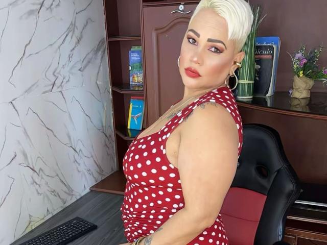 GianellaCox - Live sexe cam - 28249940