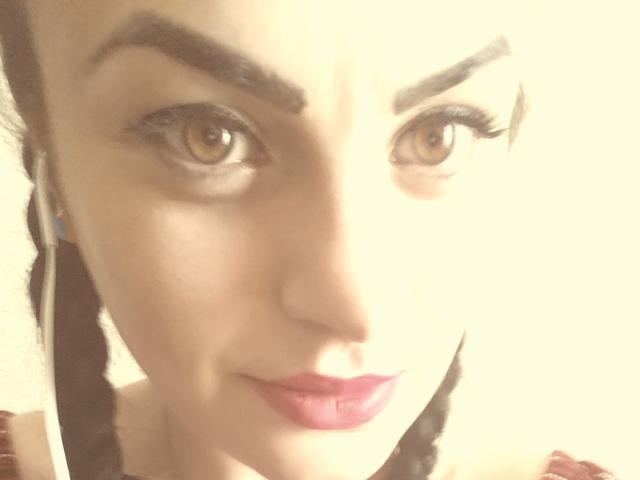 AmmaFrancaise - сексуальная веб-камера в реальном времени - 28250132