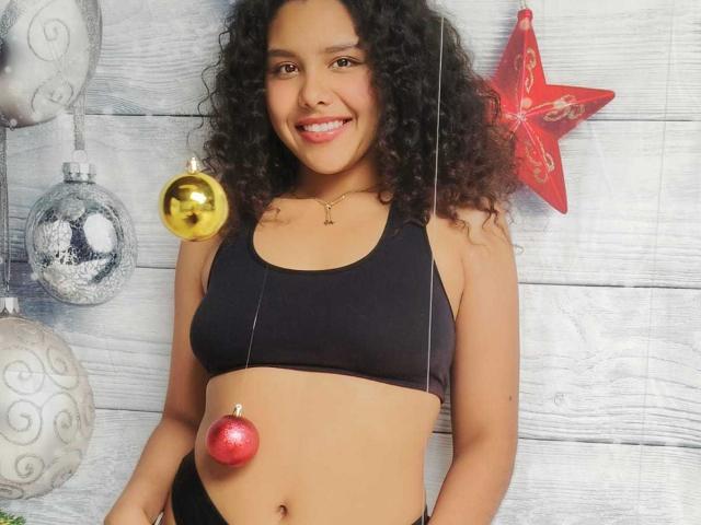 AriaVega - Live porn &amp; sex cam - 28250747