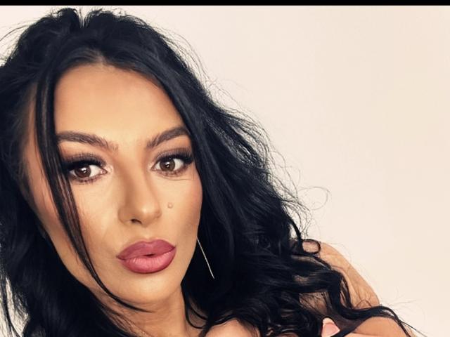 KinkyAmelie - Live porn &amp; sex cam - 28251551