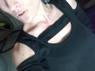 BellaJulls - Live porn &amp; sex cam - 28251587