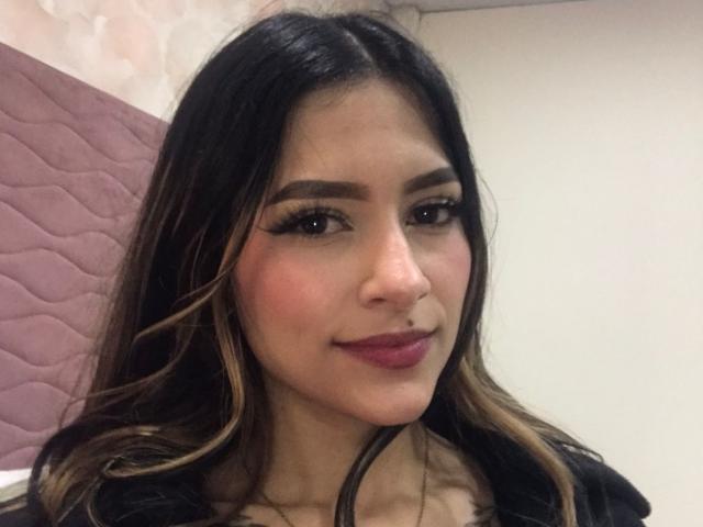 AfroditaWild - Live sexe cam - 28252088