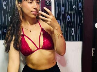 AbigailLarrain - Live porn &amp; sex cam - 28252781