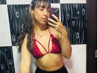 AbigailLarrain - Live porn &amp; sex cam - 28252808