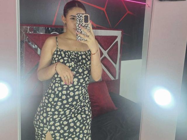 ScarlettKhan - сексуальная веб-камера в реальном времени - 28253087