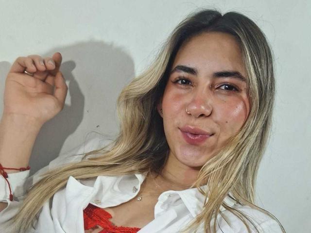 ScarlettKhan - Live sex cam - 28253633