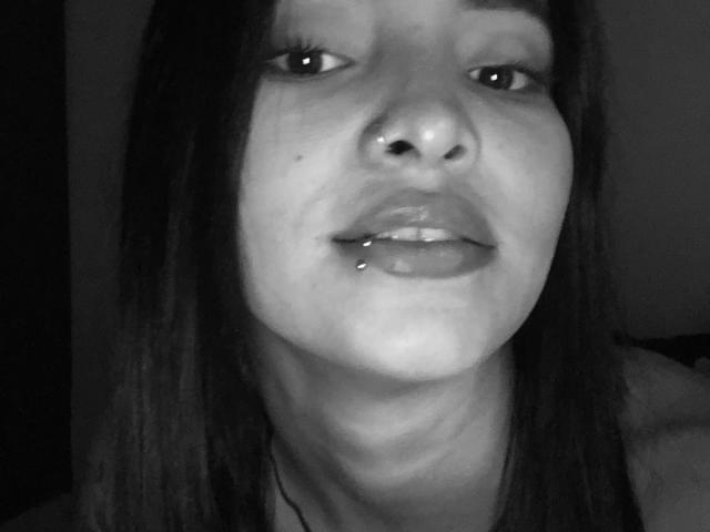 MilaClann - Sexe cam en vivo - 28253846